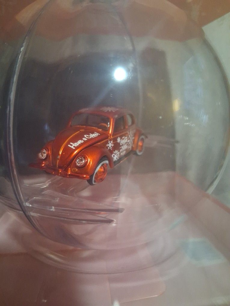 M2 Coca Cola Christmas Ornament 