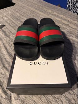 Gucci slides