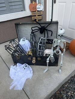 Vintage Halloween Chest Decor