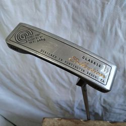 Cleveland Classic Collection 1i Putter 35" RH Golf Club