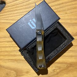 150+ Pocket Knives