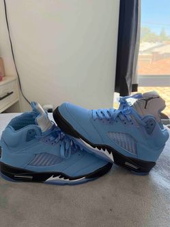 Jordan 5 Retro UNC University Blue
