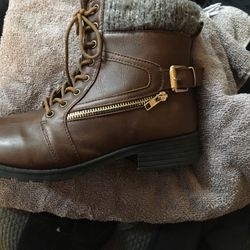 Stash Boots Size