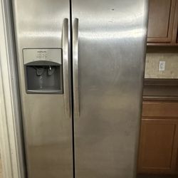 Refrigerator Frigidaire OBO 