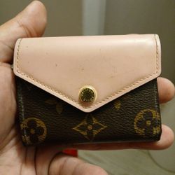 Louis Vuitton Wmns Wallet