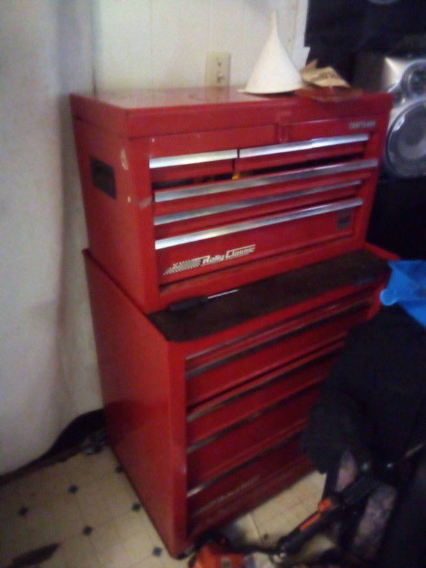 Craftsman Red Tool Box