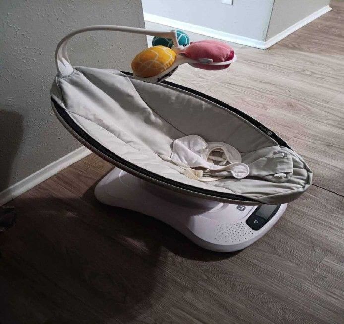 within coach Baby Cradle Swing – Gentle and Comfy for Your Infant’s Rest
