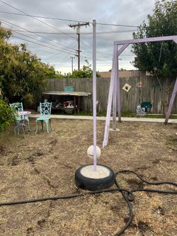 Tetherball w/stand and ball