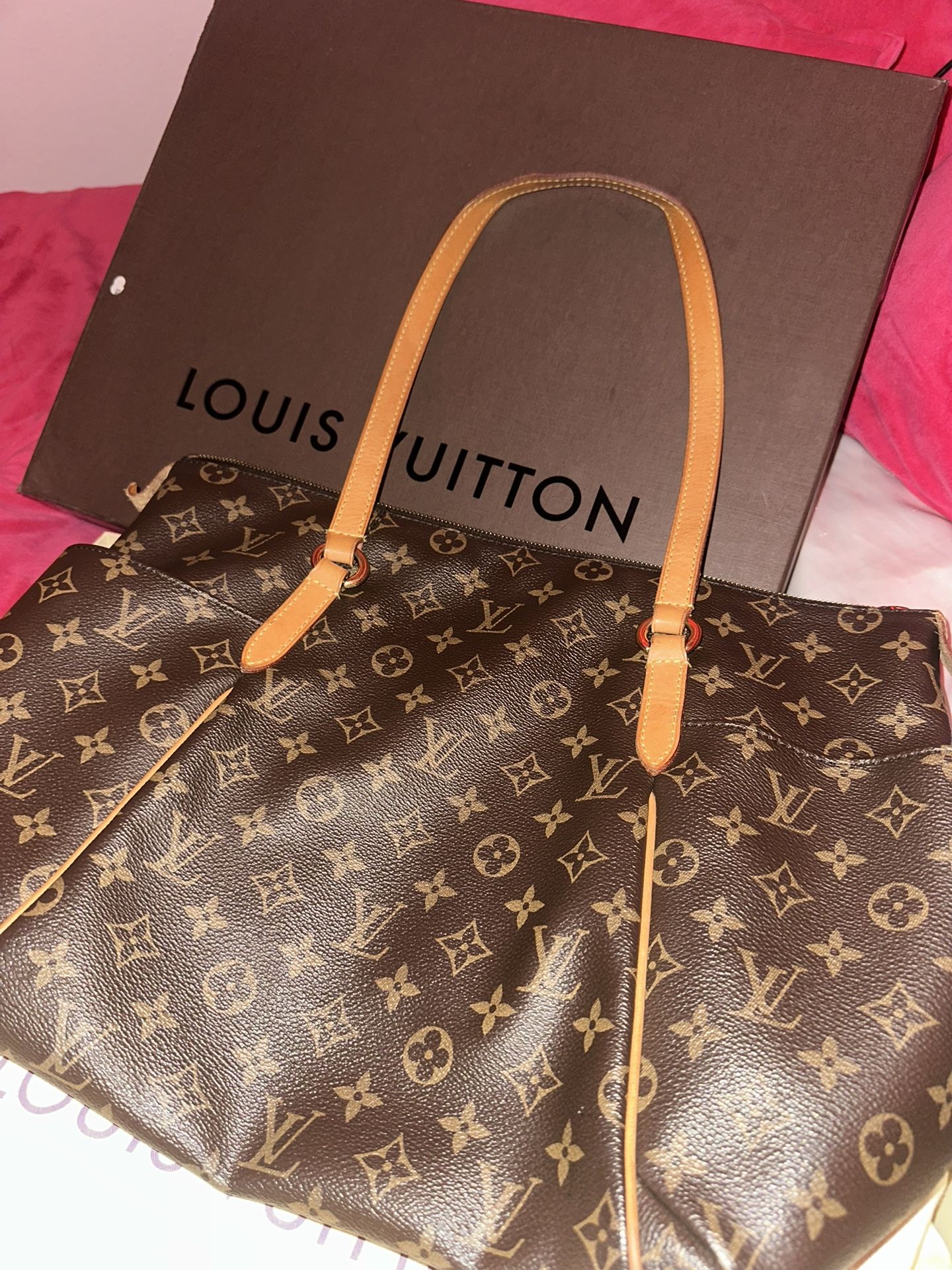 Louis Vuitton Bag 