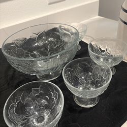 Dessert bowl set