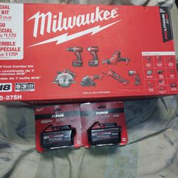 Milwaukee Power Tools And Batteries 
