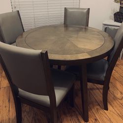 42” Round Kitchen Table With 4 Chairs