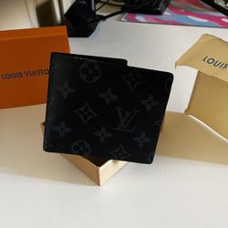 Monogram Eclipse Louis Vuitton Wallet 