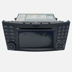 OEM  Mercedes Benz SL (contact info removed) Stereo / nav / Works Perfectly Just Has Some Screen Haze 