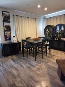 Table/Bench/chair/Console