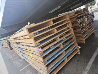Wooden Pallets – Large Lot
