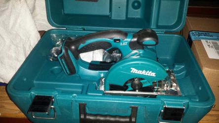 Makita 18v metal saw with case brand new TOOL ONLY