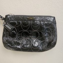 Coach Wristet Wallet Color Black Letter C 