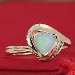 ❤️14k Size 7 Lovely Solid Yellow Gold Fire Opal and Diamond Ring!/ Anillo de Oro con Ópalo Australiano y Diamantes! 👌🎁Post Tags: Anillo de Oro
