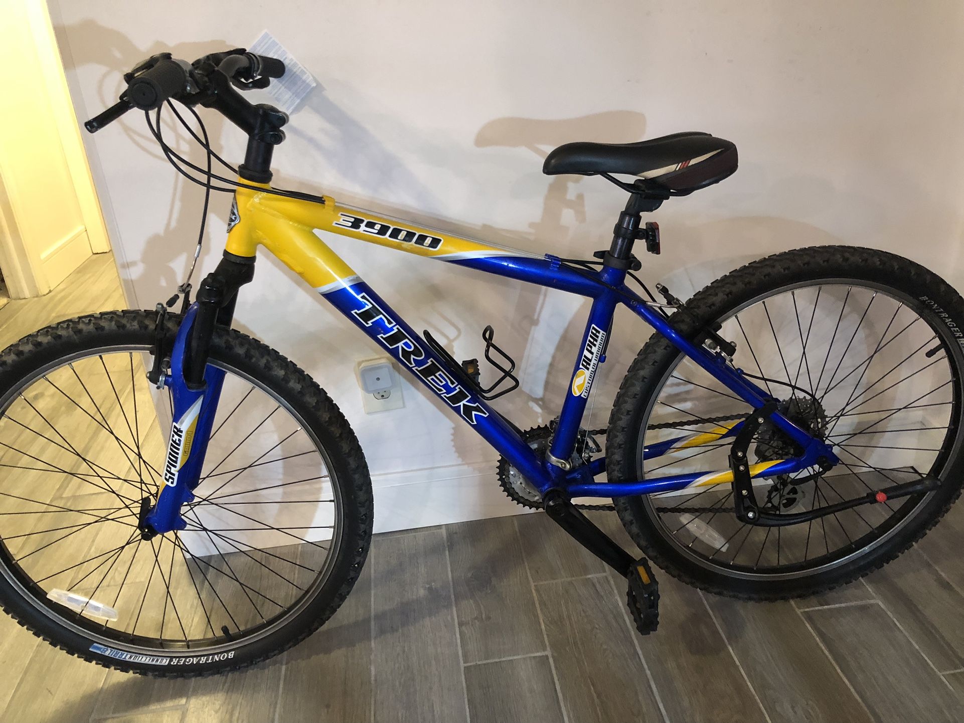 Trek Mountain Bike Trails Leisure Ready/Ride
