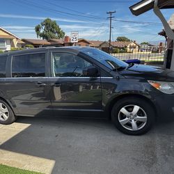 2011 Volkswagen Routan