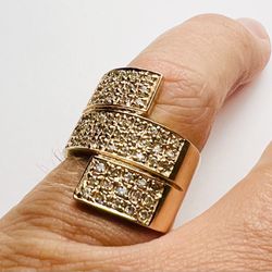 585 14k Rose Gold Ring with diamonds. size 7