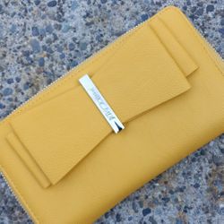 New Betsy Johnson Wallet 