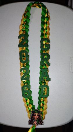 Graduation lei