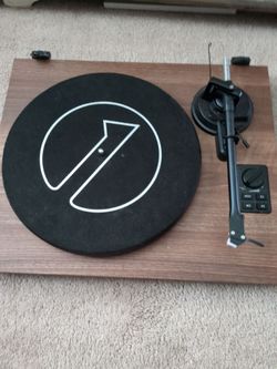 Audio Technica 1byone Turntables
