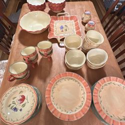 Pfaltzgraff Dining Set