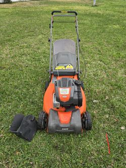 Husqvarna 21" Self-propelled Lawn Mower 