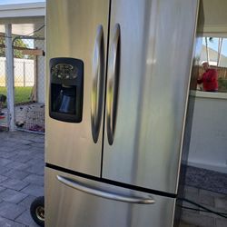 Refrigerador Maytag 36"×70" 