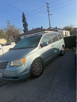 2008 Chrysler Town & Country