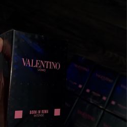 Valentino cologne