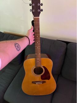 Acoustic Guitar
