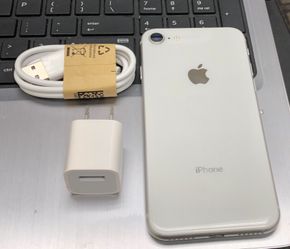 iPhone 8 256GB Factory Unlocked-Silve