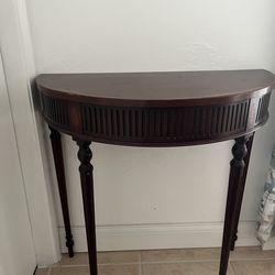 Half moon shape table wood