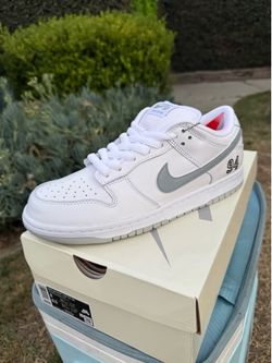 Nike Dunk Low SB Supreme 94 White Size 8 DS