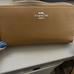 Coach Tote With Matching Wallet