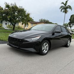 2023 Hyundai Elantra Se Perfect As New 