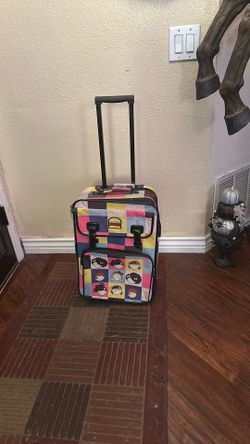Kids Carry On