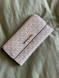 Michael Kors Trifold Wallet - New