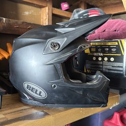 Size Small Bell Flex Dirtbike Helmet