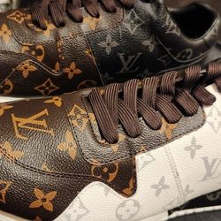 LOUIS VUITTON TRAINERS