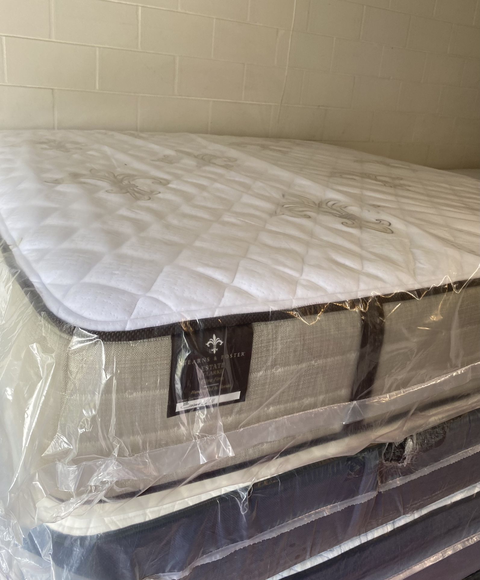 King Size Mattress By Stearns & Foster Plush 12 Inches ESTATE ULTRA