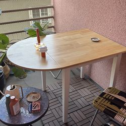 Free cute foldable wooden dining table