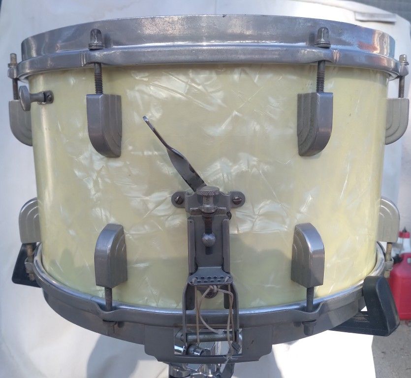 1941 Leedy Ludwig 8 X 14 Broadway Standard Swingster Snare Drum