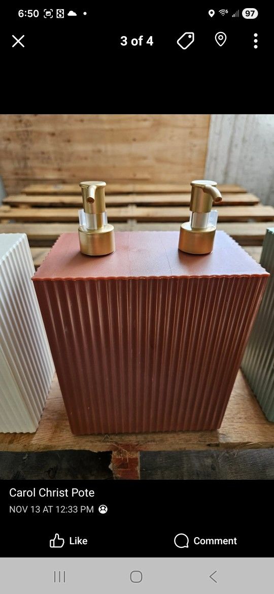 Shampoo And CONDITIONER  DISPENSER