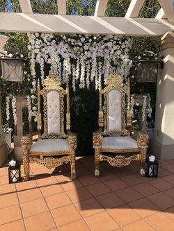 Engagement party planner