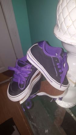 Kneely Shoe skates....size 12 youth...Good condition!